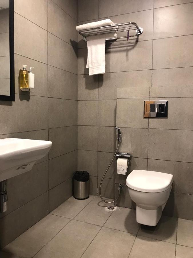 Hotel Aarkay Palace Badarpur エクステリア 写真